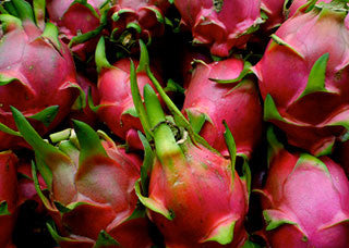 <b>Dragon Fruit</b><br />High in vitamin C, phosphorus, oligosaccharides<br />Plant source of essential fatty acids